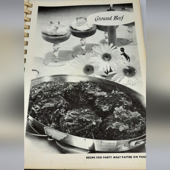 Favorite Recipes of University Women Meats Including Seafood & Poultry 1968 - Picture 5 of 9